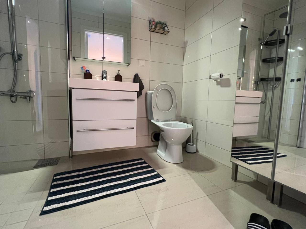 Sunny Gateaway In Lerstad, Suitable For Two Guests Appartement